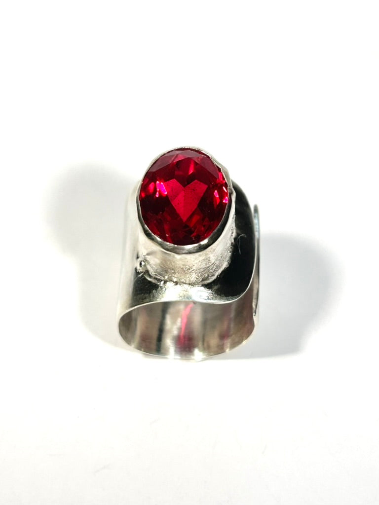 Rubinus Rubeus ring