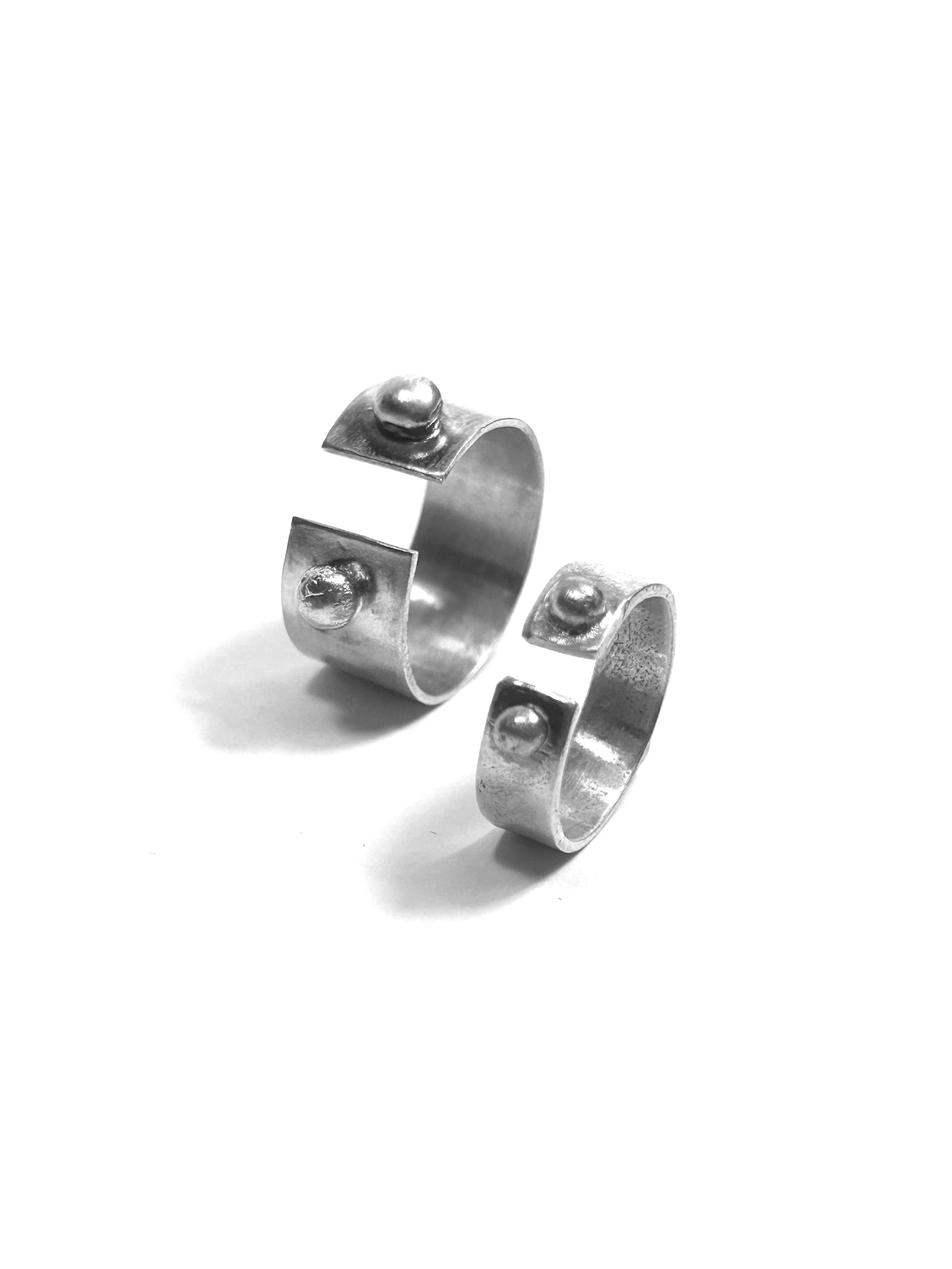 Trinity dot  phalanx ring