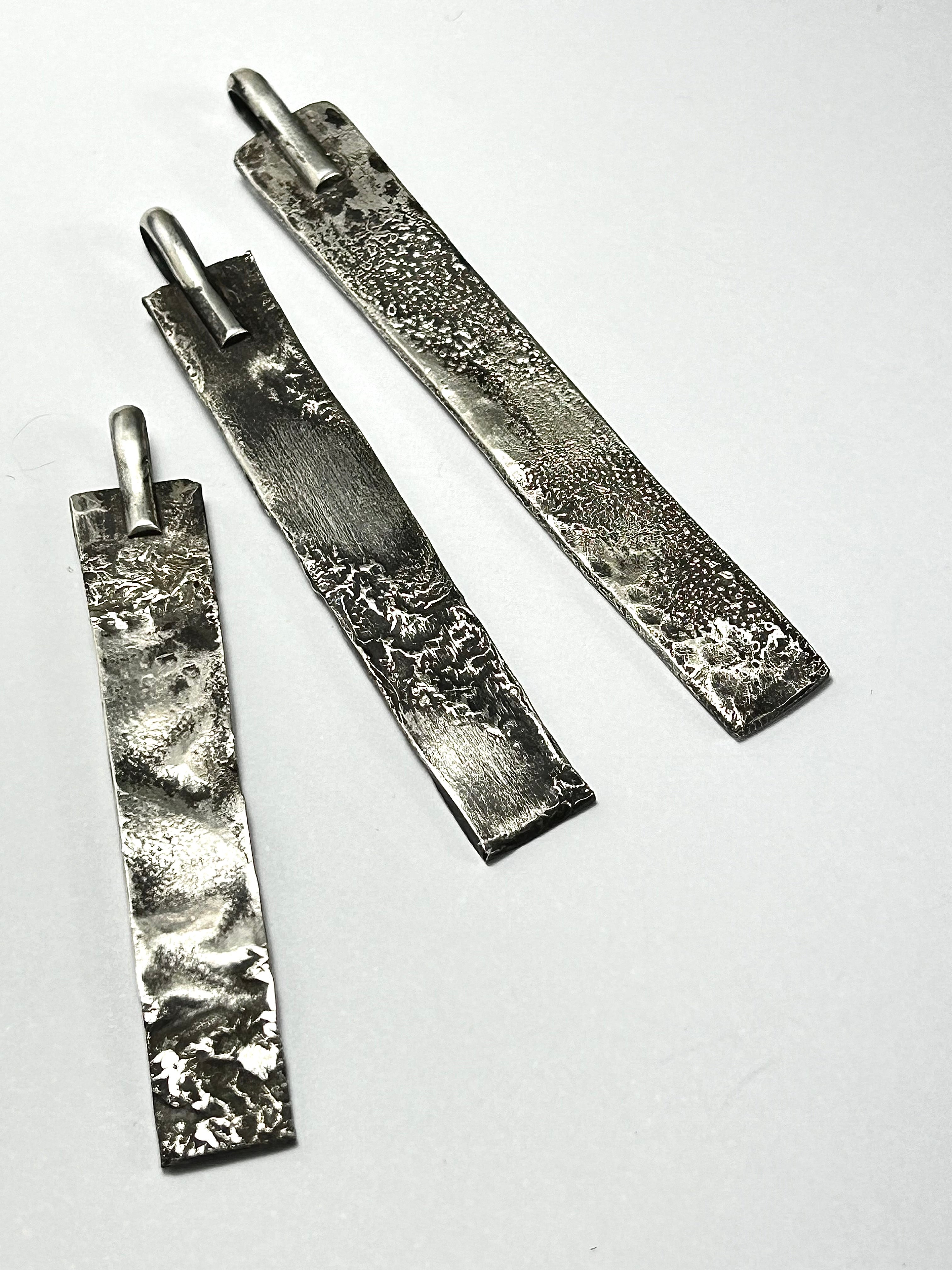 Plinthómata  Collier