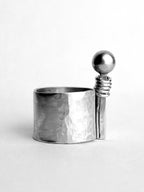 Atome  bague