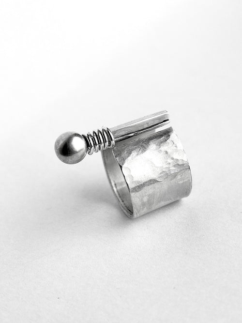 Atome  bague